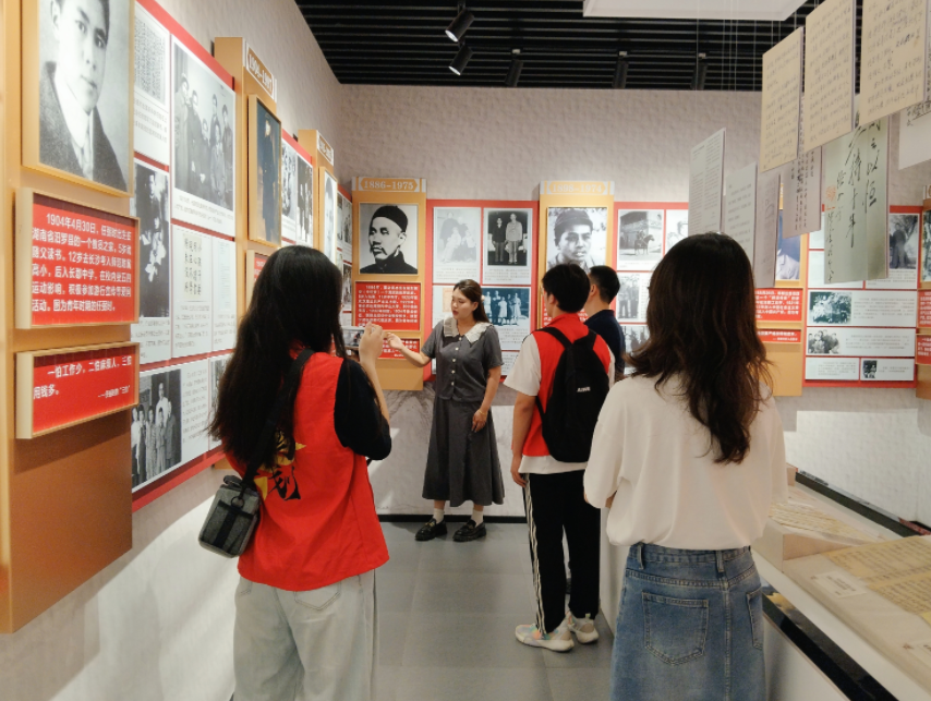 江苏建院：青春舵手铸魂育人传习社以创意实践助力红色资源保护与活化